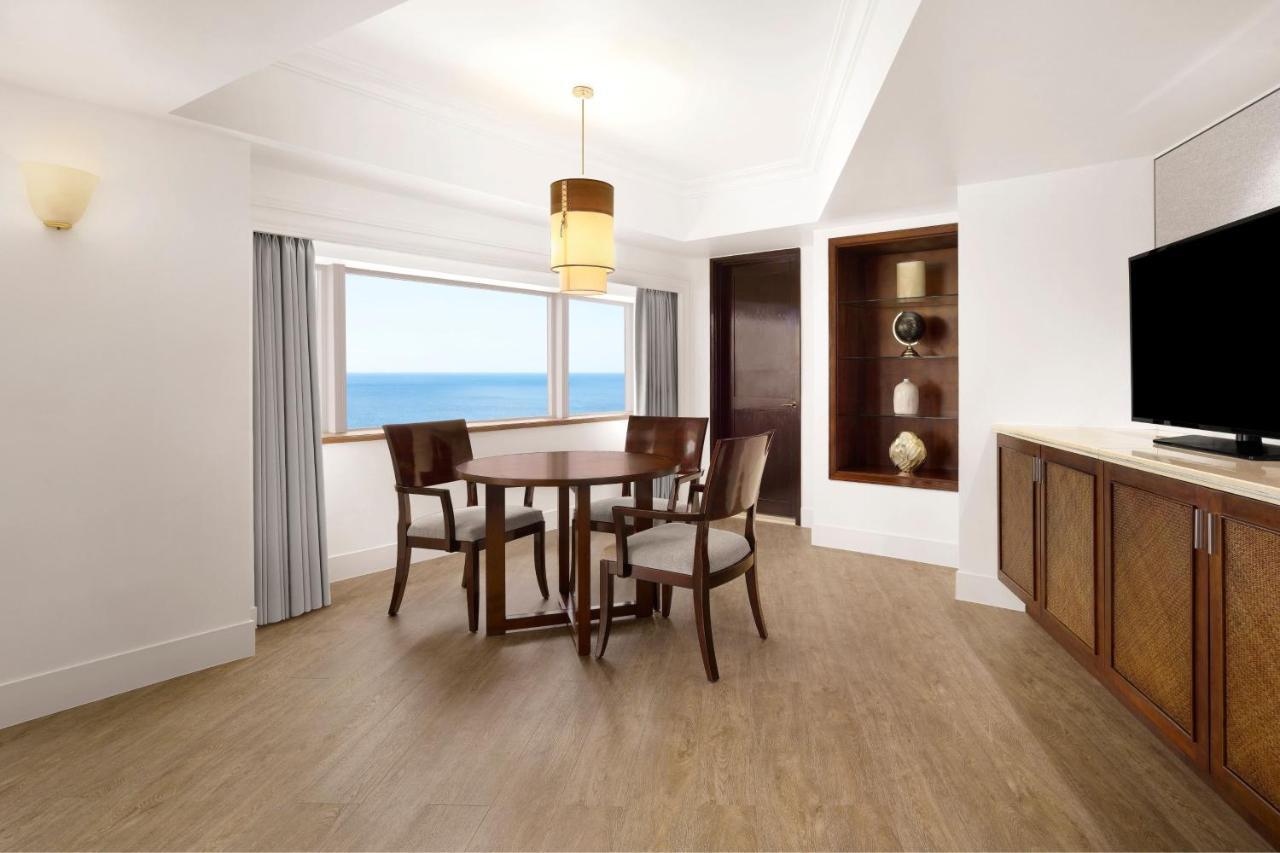 טומון The Westin Resort Guam מראה חיצוני תמונה