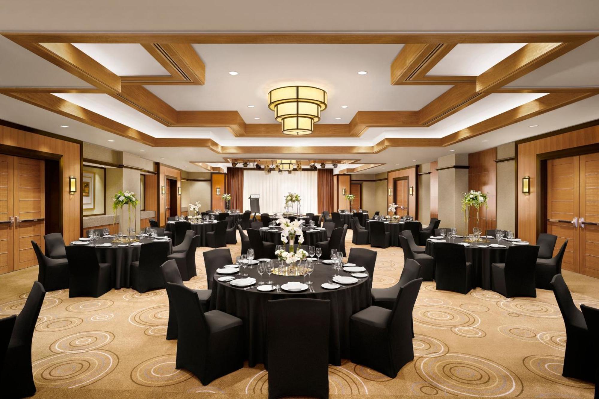 טומון The Westin Resort Guam מראה חיצוני תמונה