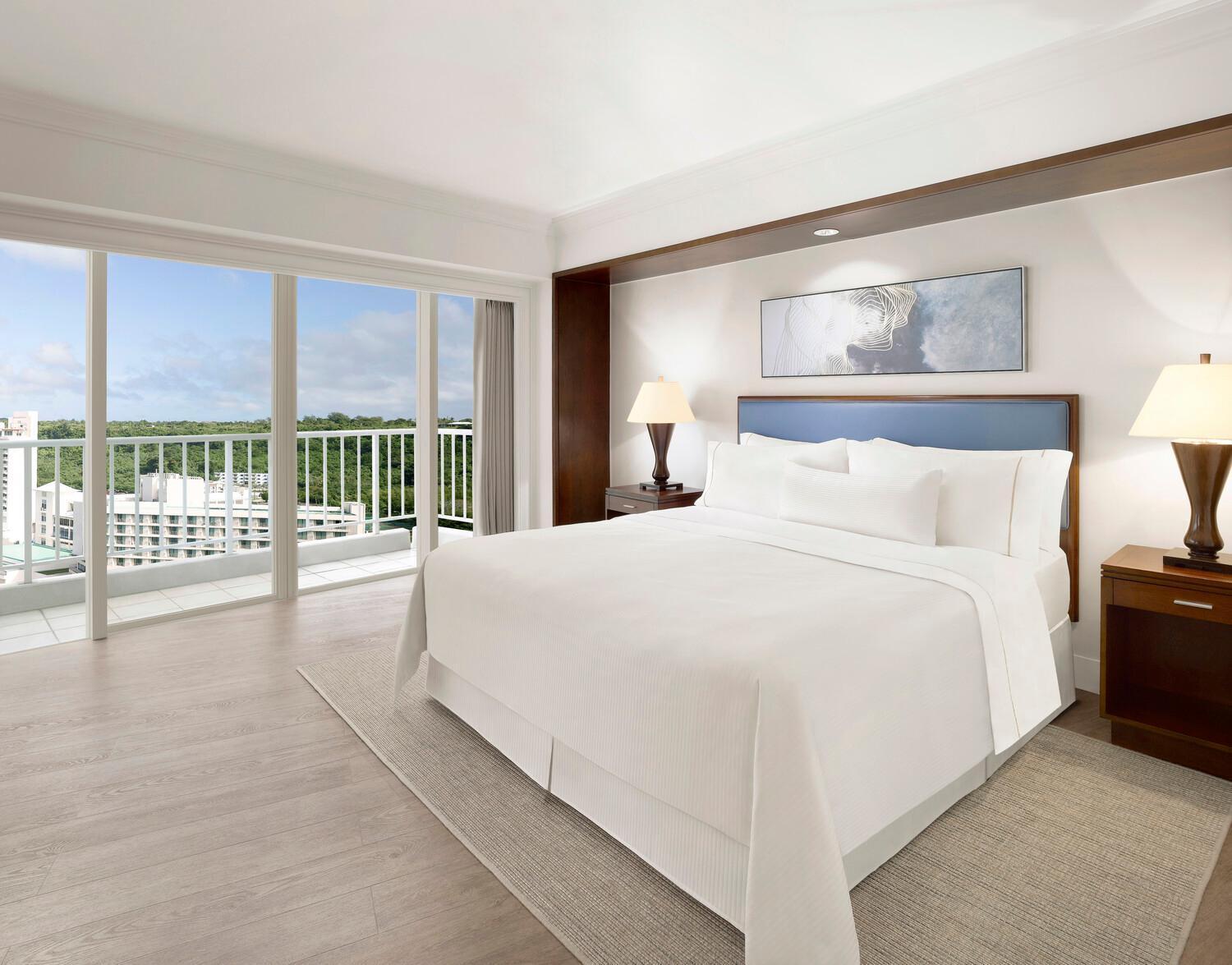 טומון The Westin Resort Guam מראה חיצוני תמונה