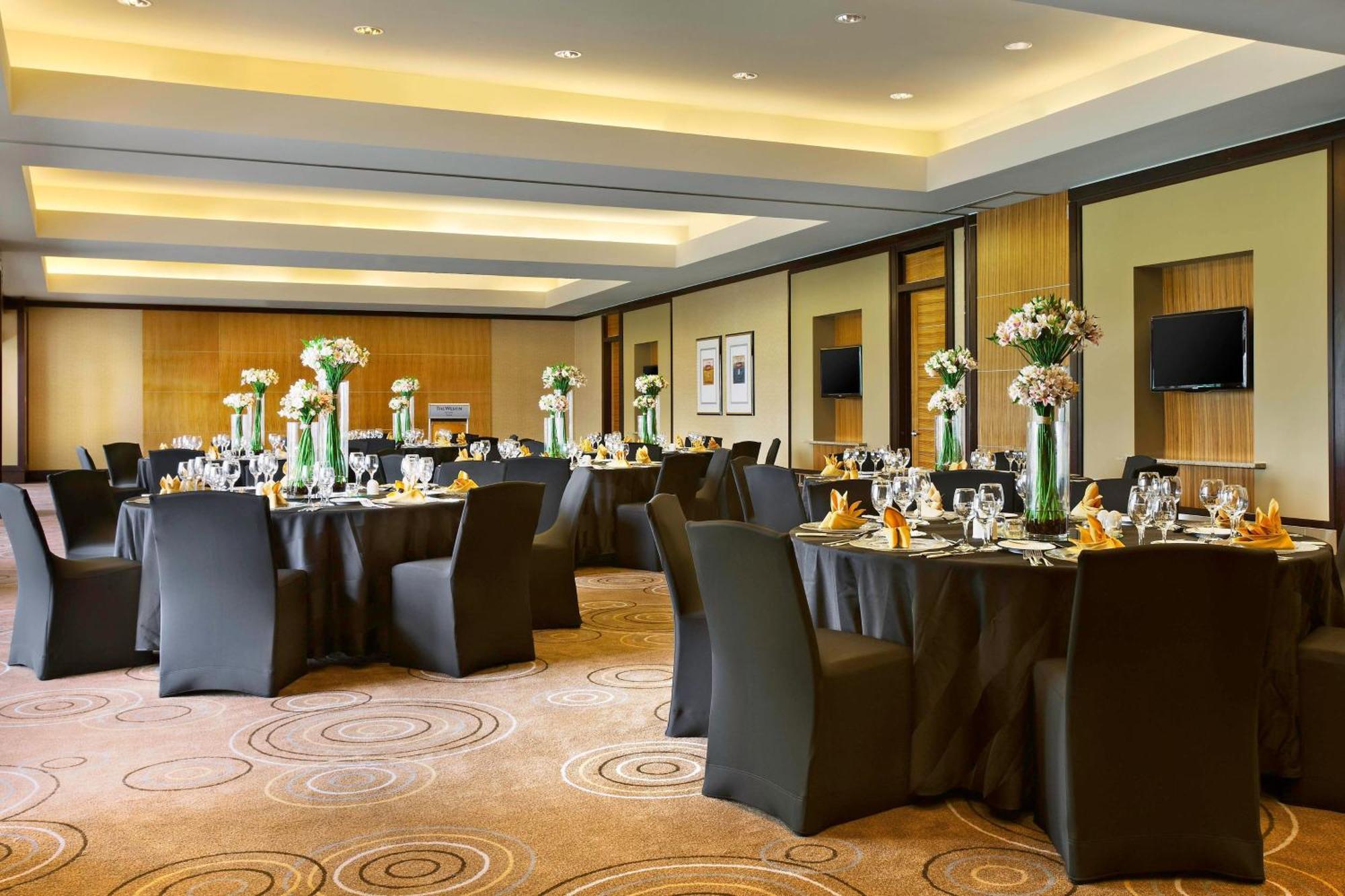 טומון The Westin Resort Guam מראה חיצוני תמונה