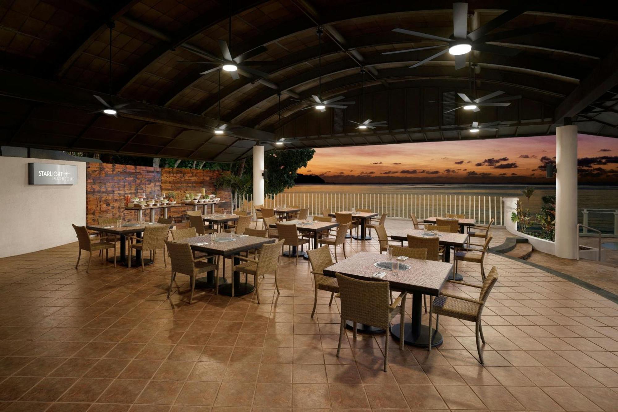 טומון The Westin Resort Guam מראה חיצוני תמונה